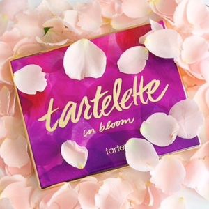 TARTE / Tartelette In Bloom Clay Eyeshadow Palette